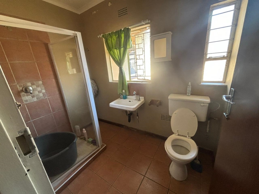 7 Bedroom Property for Sale in Brandwag Free State